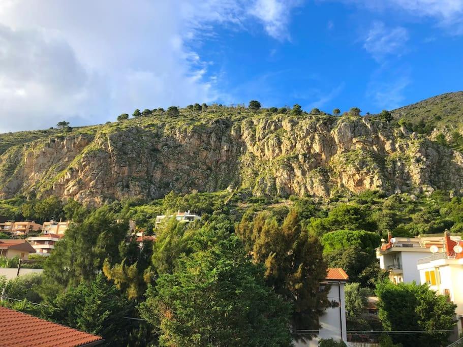 Villa Maia Палермо Екстериор снимка